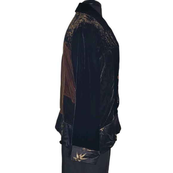 Chico’s Velvet Patchwork Embroidered Shacket Jacket Sz 1 S/M Boho Festival - Picture 3 of 8